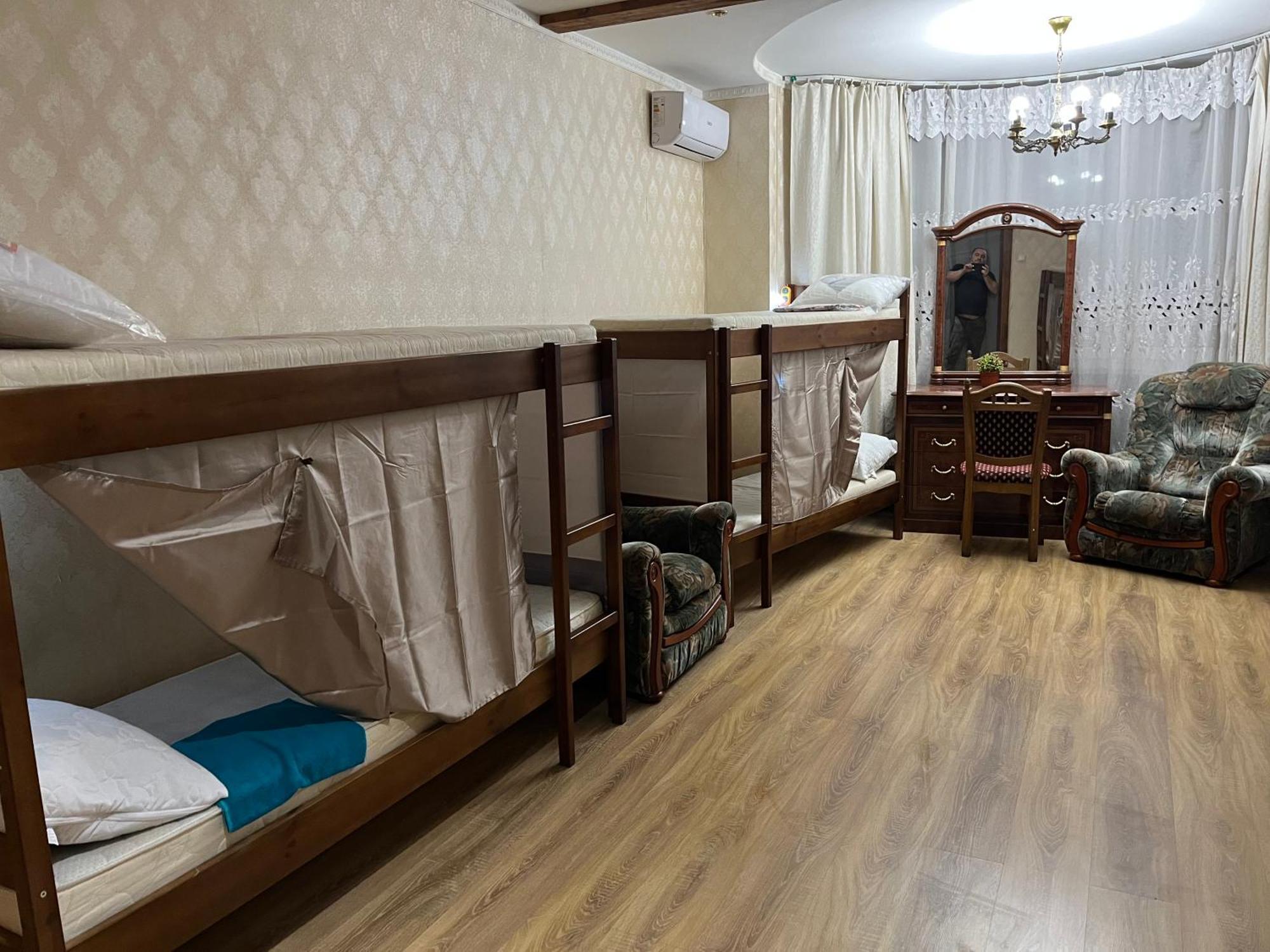 Ararat-Osokorki Hostel Kiev Dış mekan fotoğraf